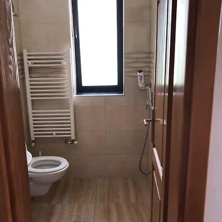 Bujtina Vrenezi 4* Peshkopi