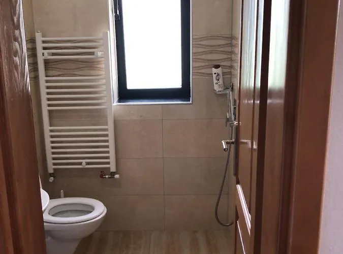 Bujtina Vrenezi 4* Peshkopi